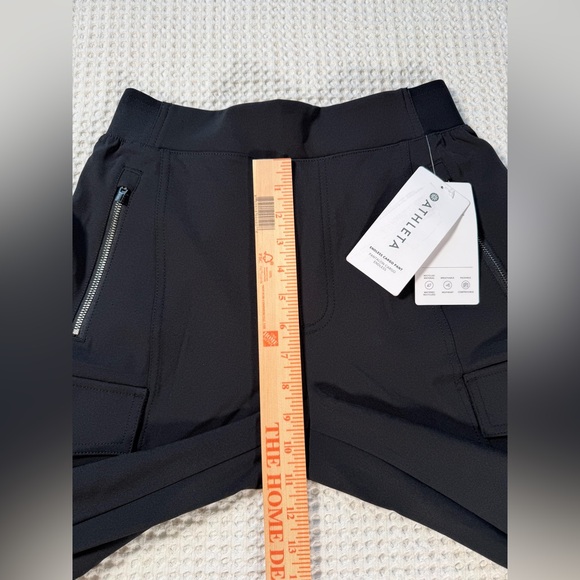 NEW Athleta Black Women’s Endless Cargo Pants Size 4 - Picture 4 of 10